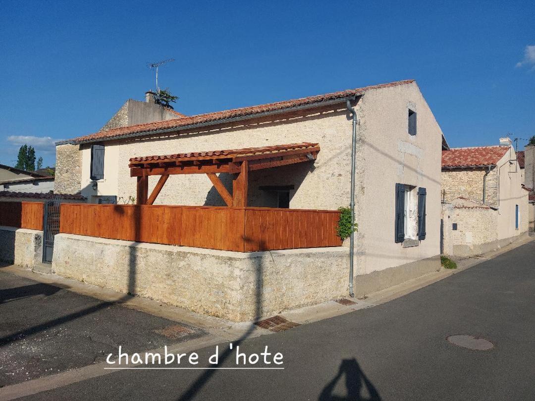 Les Petits Jardins De Cisse Chambre De Charme Εξωτερικό φωτογραφία